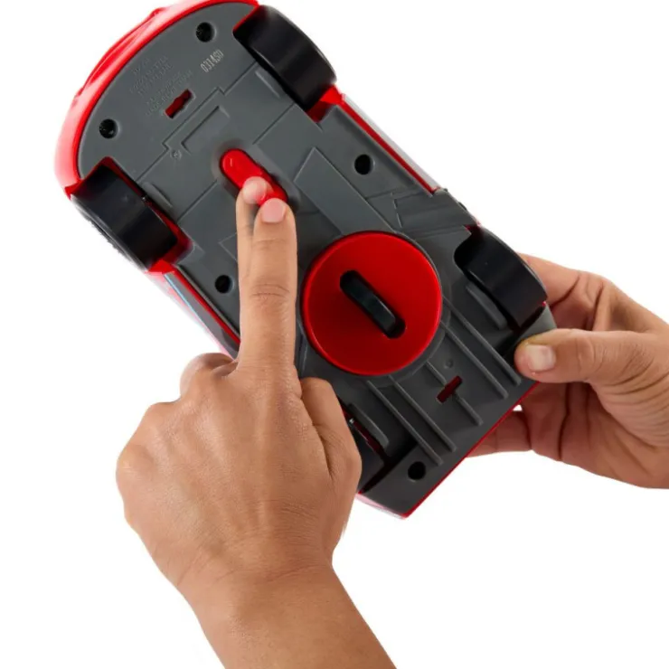 Disney Pixar Global Racer Cup Rayo McQueen Derrapa y Corre>Cars Hot