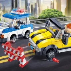 Construcción Coche de Policía><noscript><img width=