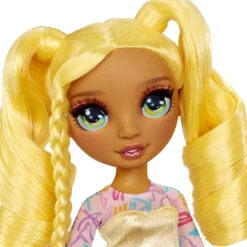 MGA Rinbow High My Fashion Style Muñeca Sunny Madison><noscript><img width=