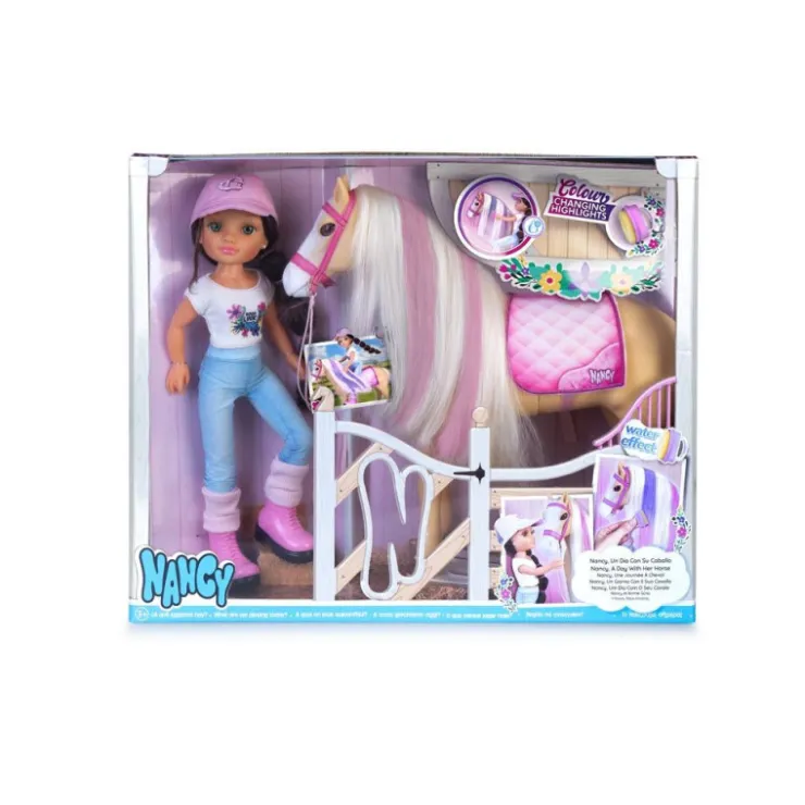 Un Día Con Su Caballo>Nancy