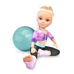 Yoga Class><noscript><img width=