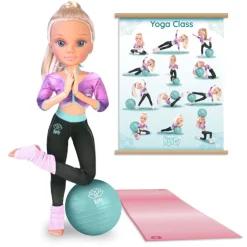 Yoga Class><noscript><img width=