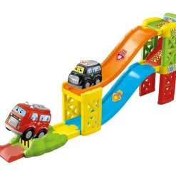 Pista de Carreras><noscript><img width=