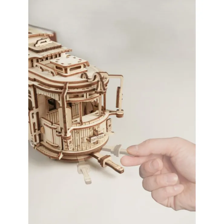Robotime Tranvía Clásico Maqueta de Madera>