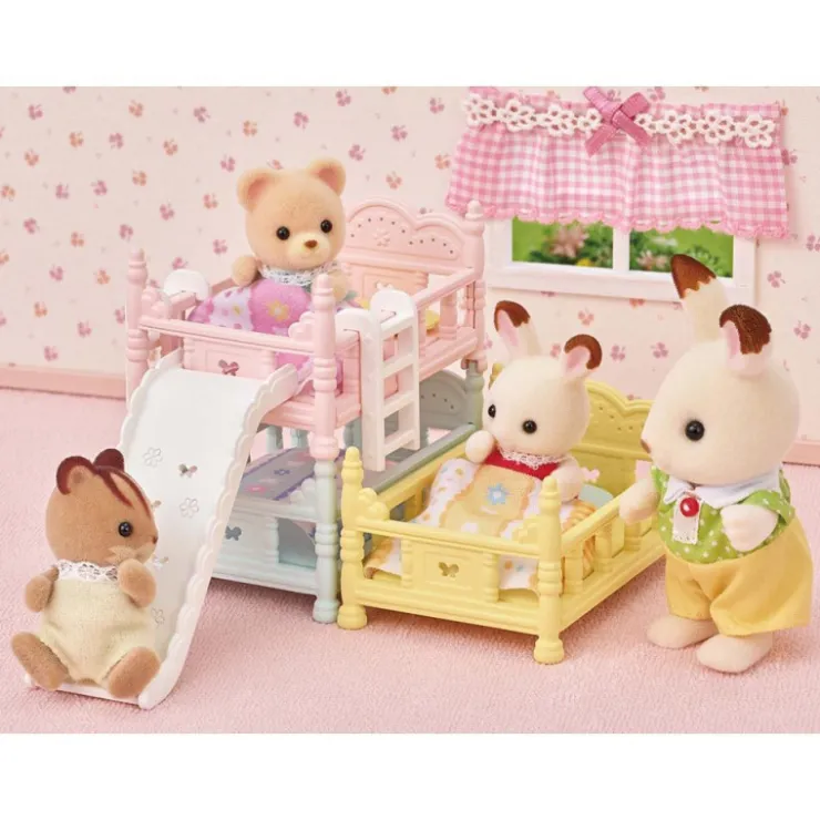 Triles Literas>Sylvanian families Hot